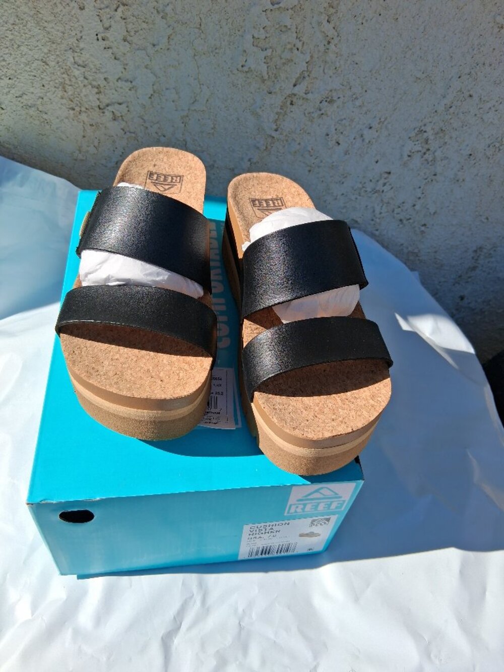 REEF CUSHION VISTA HIGHER Black Womens 7.5 CJ0654 New in Box